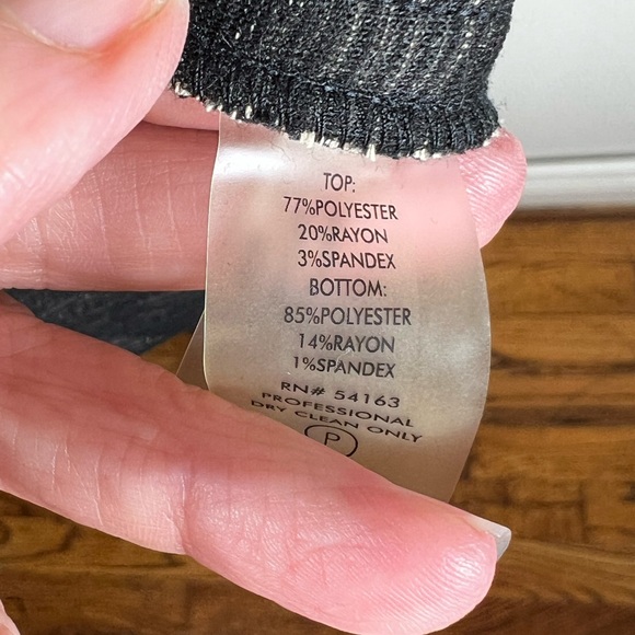 Calvin Klein Black and Tan Houndstooth Midi Shift Dress | Size 6 | NWT - Picture 7 of 7